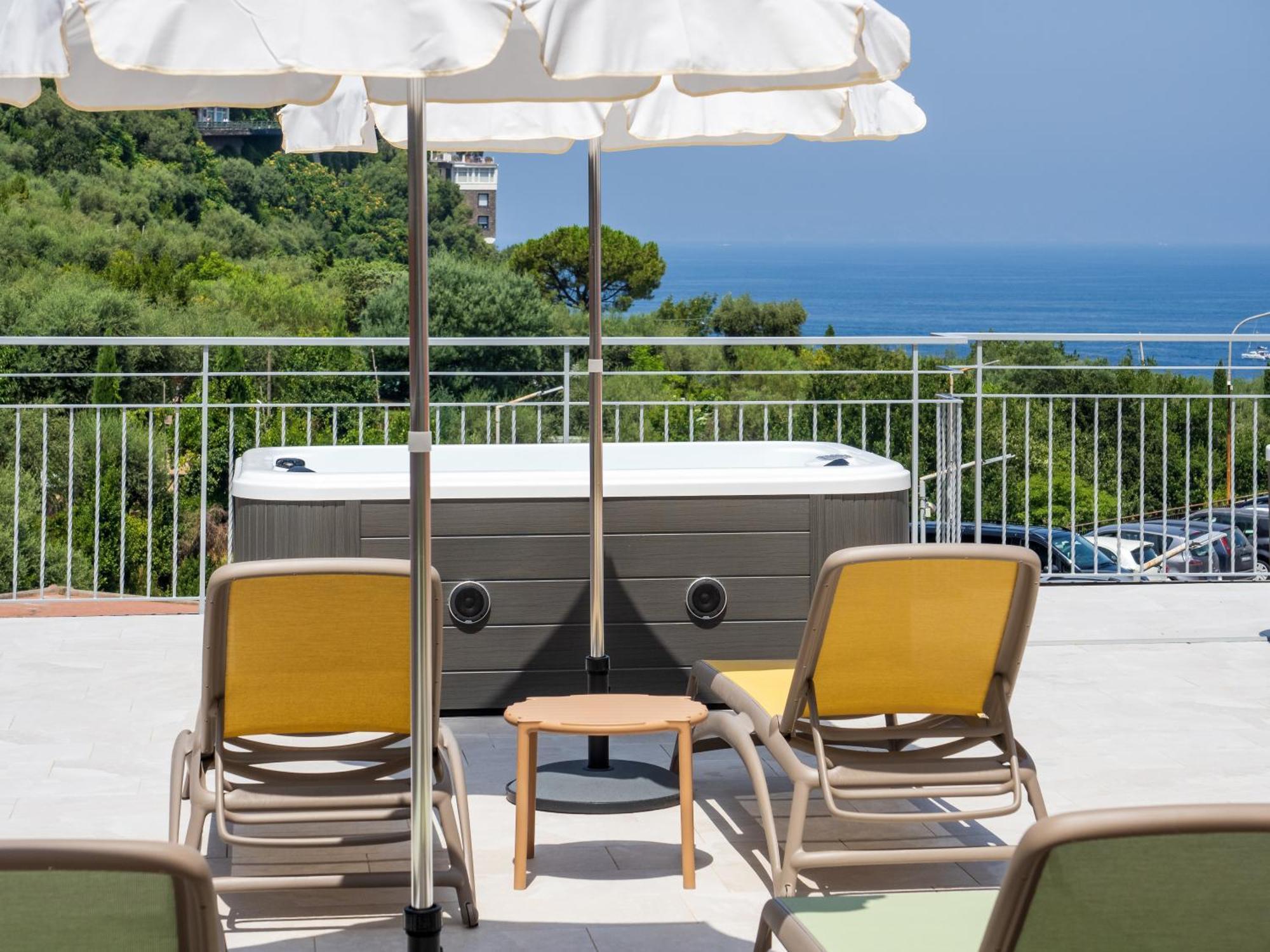 Futura Smart Flat - De Vivo Realty Sorrento Lejlighed Eksteriør billede